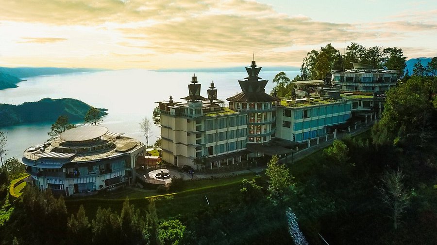 Taman Simalem Resort